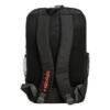 Der schwarze Padeltasche-Rucksack Head 17L Schwarz/Orange hat dicke gepolsterte Riemen, Netzseitentaschen und das Wort „HEAD“ in Rot auf einem Riemen. Die Rückseite ist deutlich sichtbar und unterstreicht das elegante Design.