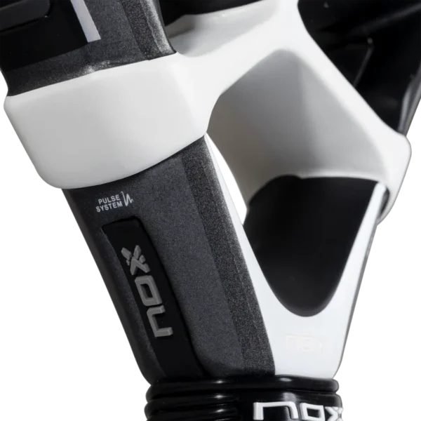 quantum-12k-carbon-pluxqcar25-8435778901051-269176